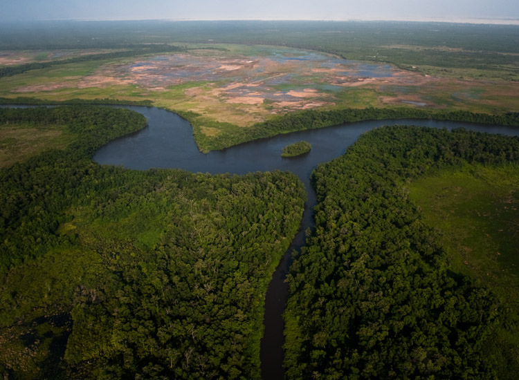 Veduta aerea del Parco nazionale dei Lençóis Maranhenses; Jijoca de Jericoacoara (Stato di Ceará)